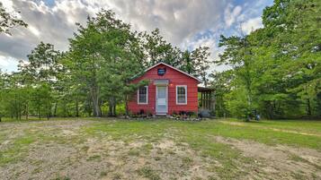 House (1 Bedroom) | Interior