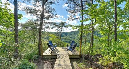 Cozy Beattyville Cabin w/ Fire Pit