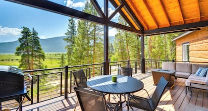 2 Mi to Lake: Stunning Twin Lakes Home w/ Deck