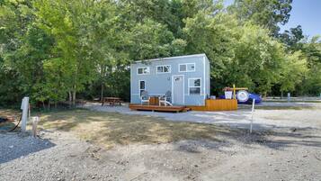 Apartment (0 Bedroom) | Interior