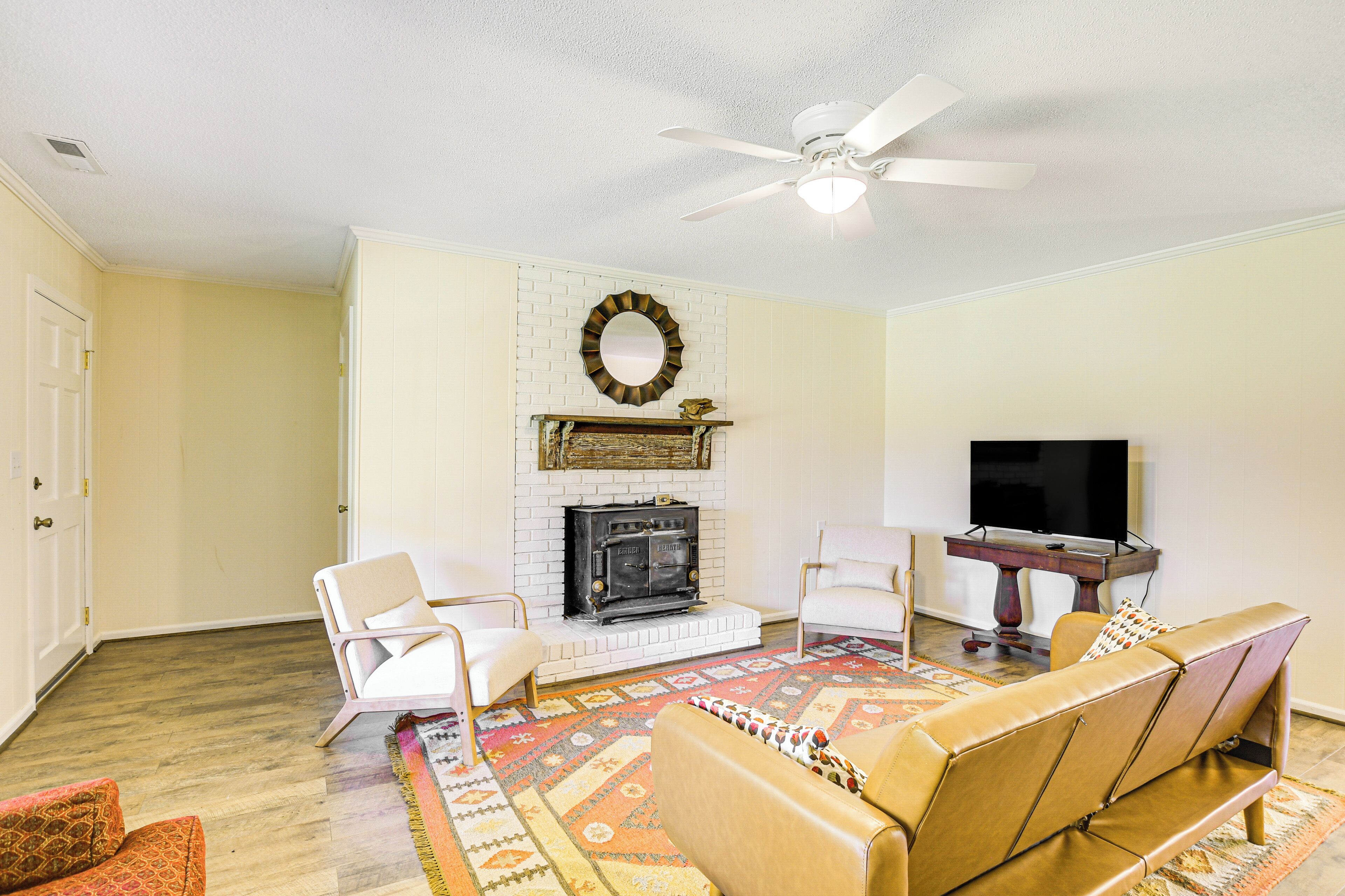 House (3 Bedrooms) | Front of property