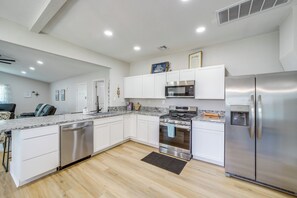 Nhà (3 Bedrooms) | Nội thất