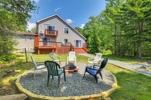 Interior - Private Hot Tub: Lakefront Poconos Home! (Pocono Summit)