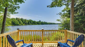 House (3 Bedrooms) | Property grounds