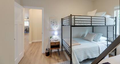 Family-friendly Florence Home: 3 Mi to the Coast!