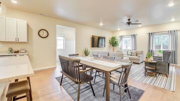 House (3 Bedrooms) | Interior