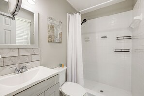 House (3 Bedrooms) | Interior - 18 Mi to Dtwn Atlanta: Pet-friendly Home w/ Yard! (Atlanta)