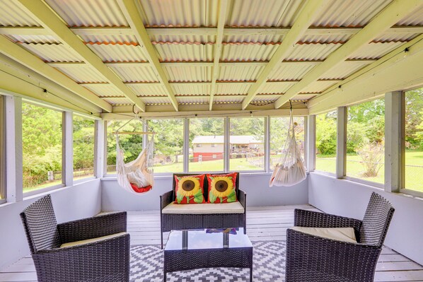 House (3 Bedrooms) | Interior - 18 Mi to Dtwn Atlanta: Pet-friendly Home w/ Yard! (Atlanta)