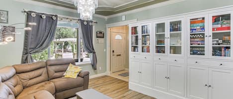 House (1 Bedroom) | Interior