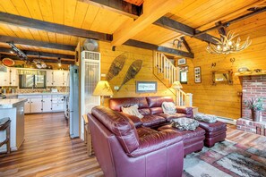 House (3 Bedrooms) | Interior - 24str-00023 Fairplay Cabin w/ Hot Tub on 4 Acres! (Fairplay)