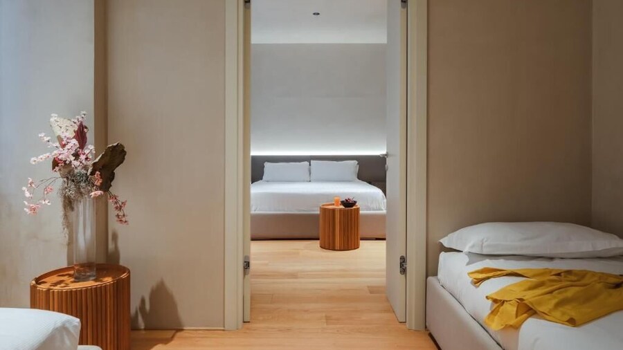 C10 Boutique Hotel