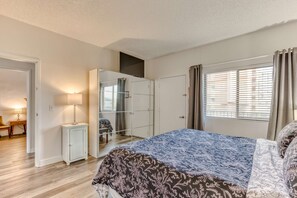 2 chambres, fer et planche à repasser, Wi-Fi, draps fournis