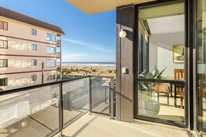Property grounds - Sand & Sea (212)Recently Updated Condo on the Prom (Seaside)