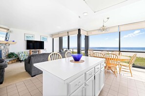 تناول الطعام