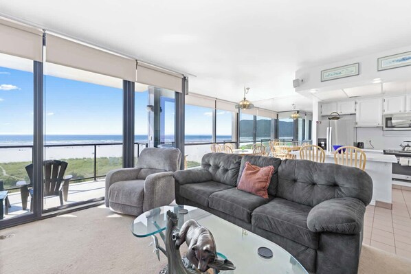 TV, fireplace, DVD player, offices