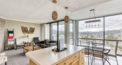 Sand & Sea (414) Hang 10 Hideaway - Ocean View Dog Friendly