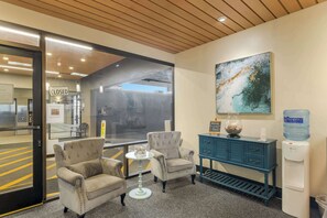 Lobby - Sand & Sea (514) Necanicum River - Luxury Ocean Views (Seaside)