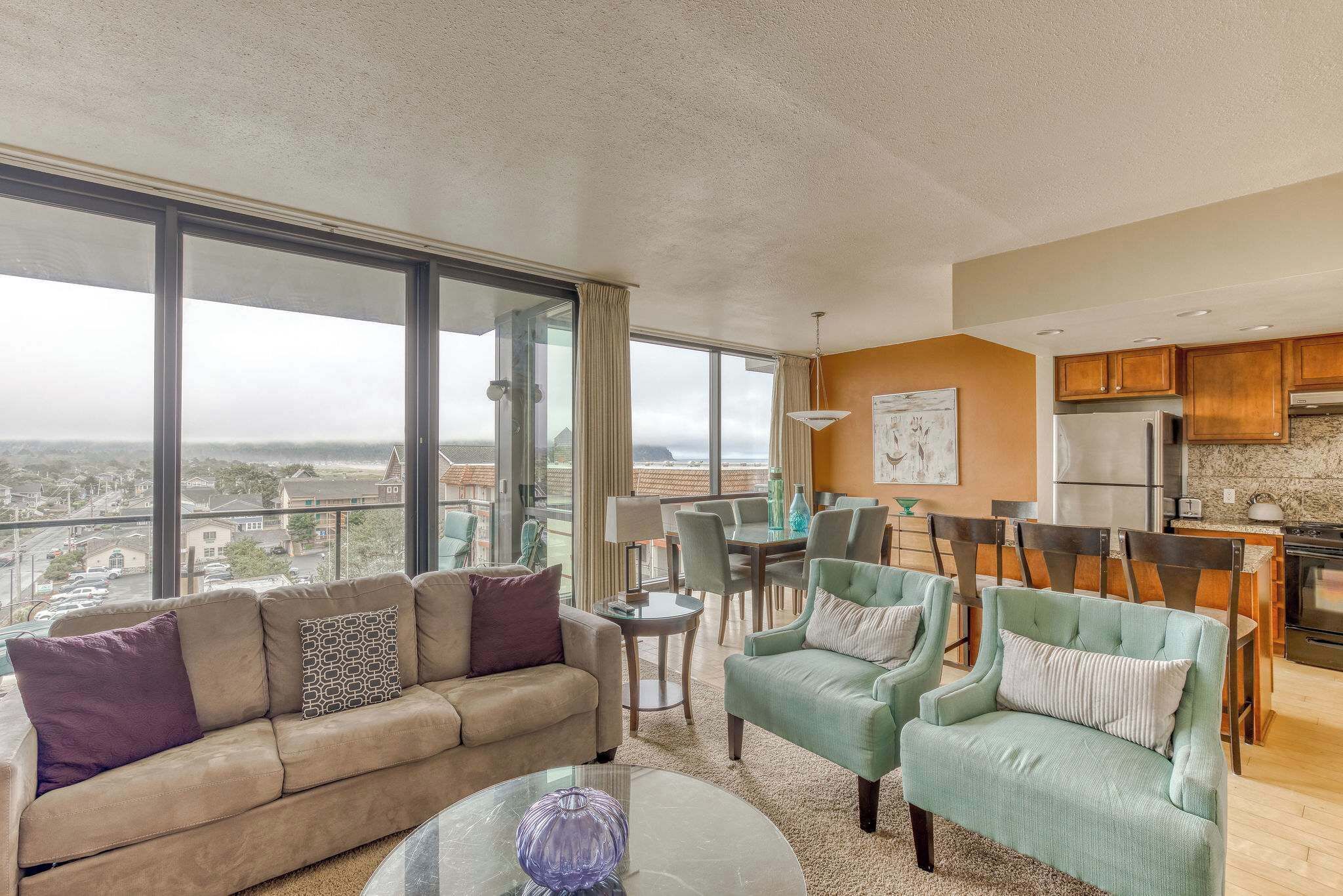 TV, fireplace, DVD player, offices