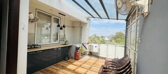 Home Escape Elite 1BHK Penthouse