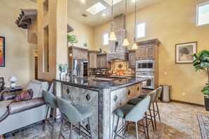 獨棟房屋, 3 間臥室 | 私人廚房 | 電冰箱、烤箱、咖啡機/沖茶器、電熱水壺