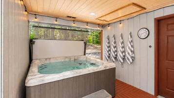 House, 2 Bedrooms | Interior