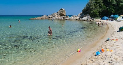 Aristotelia Gi Domes - Luxury Private Pool Retreat