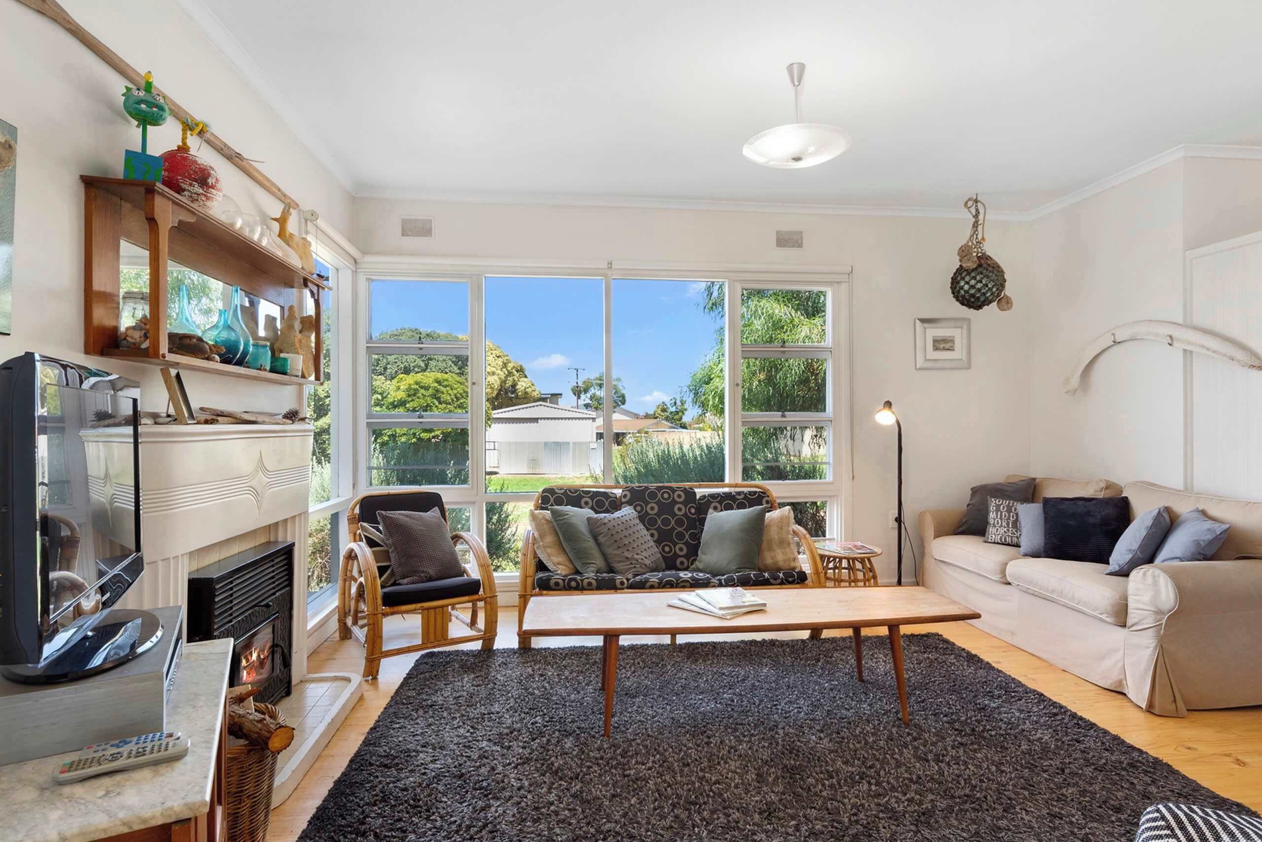 TV, fireplace, DVD player, stereo