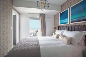 3 soverom, strykejern/-brett, wi-fi og sengetøy