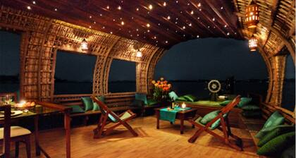 Northstar 6 Bedroom A/c Private Houseboat With All Meals +91 8281314040
