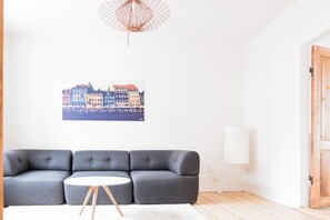 Apartment | 1 bedroom - Spacious and Cool 1-bed in Gadekvarteret (Aarhus)
