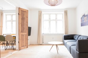 Apartment | 1 bedroom - Spacious and Cool 1-bed in Gadekvarteret (Aarhus)