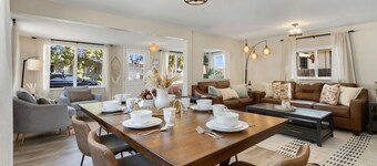 Downtown Windsor Home With Hot Tub & Pool Table