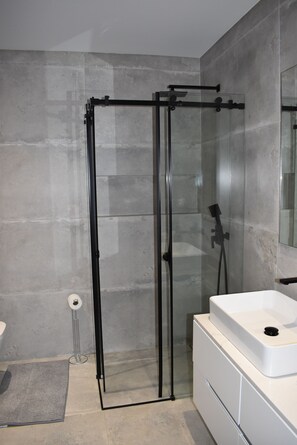 Een douche, een bidet