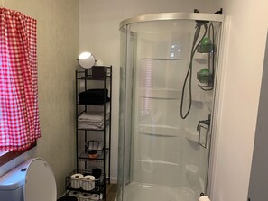 Shower, towels, soap, shampoo