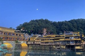 未分類圖片，第 2 張 (共 13 張)，按鈕