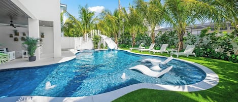 Piscine extérieure, piscine chauffée