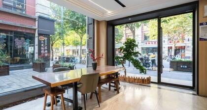 Homeinn Ripple Yun Hotel (Shanghai Songjiang Chedun Film and Television Park)