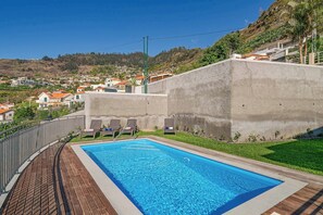 Piscina all'aperto