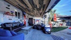 Outdoor dining - Just Listed! Htd Pool-Spa 7 Kings or 14 total beds (Tempe)