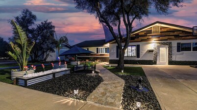 Just Listed! Htd Pool-Spa 7 Kings or 14 total beds