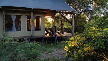 Kamar Double atau Twin Mewah | Teras/patio