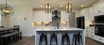 Cary Comfort: Cozy & Convenient Stay