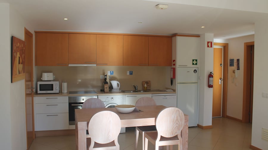 CG 11C - Pool - Cabanas Gardens