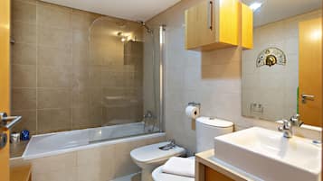 House, Smoking | 2 bedrooms