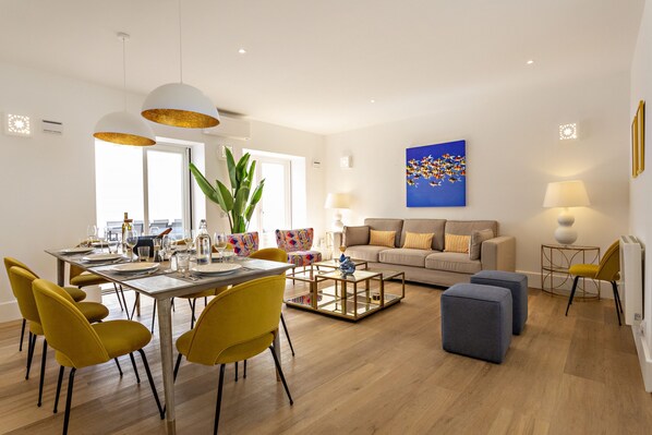 Huis | 4 slaapkamers, een bureau