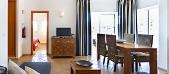 QV 10 - Terrace of Peace Apartment - Quinta Velha