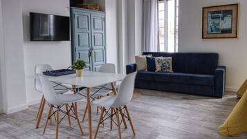 House | 1 bedroom