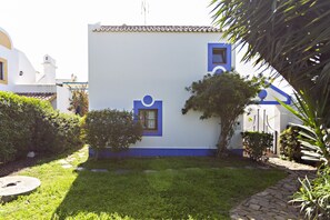 3 bedrooms
