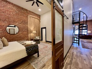2 habitaciones, escritorio, cuna de viaje y wifi gratis