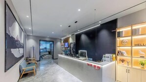 Unclassified image, 5 of 21, button - Courtyard by Marriott (Hainan College of Commerce and Industry Provincial Museum Store) (Haikou)